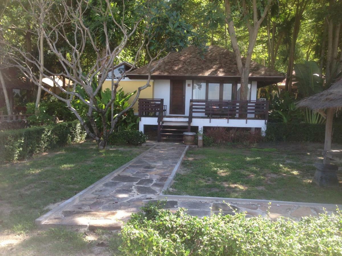 Mooban Talay Resort Koh Samet Екстериор снимка