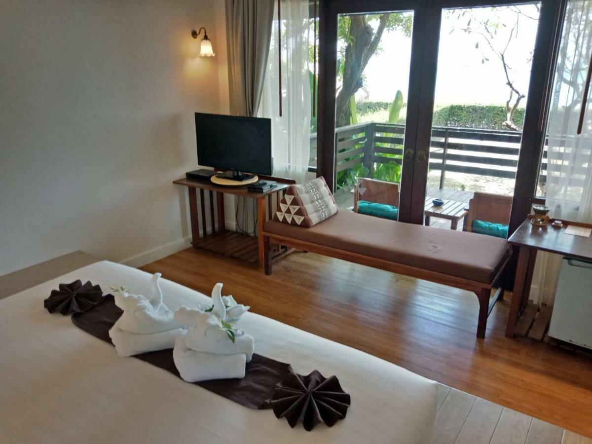 Mooban Talay Resort Koh Samet Екстериор снимка